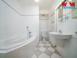 Prodej bytu 1+kk, Praha, Nad Okrouhlíkem, 46 m2