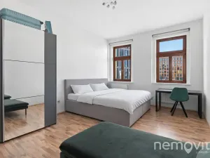 Prodej bytu 2+1, Praha - Karlín, Sokolovská, 72 m2