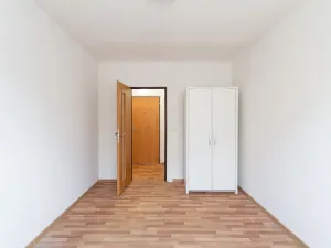 Prodej bytu 3+1, Praha - Kobylisy, Jelínkova, 63 m2