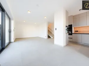 Prodej rodinného domu, Kamenné Žehrovice, K Rokli, 136 m2