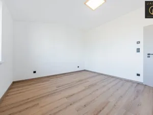 Prodej rodinného domu, Kamenné Žehrovice, K Rokli, 120 m2