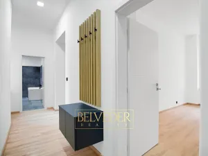 Pronájem bytu 2+kk, Teplice, Vrázova, 67 m2