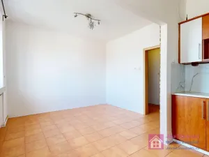 Prodej bytu 3+kk, Zaječí, Dlážděná, 82 m2