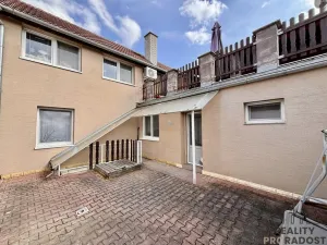 Prodej rodinného domu, Rousínov, 198 m2