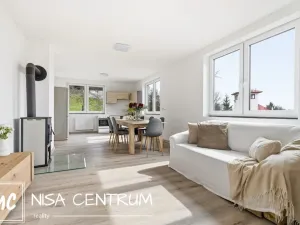 Prodej rodinného domu, Benešov u Semil, 123 m2