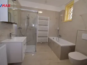 Pronájem bytu 3+1, Český Krumlov, třída Míru, 89 m2