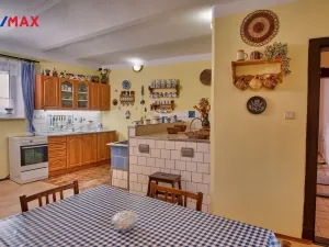 Prodej rodinného domu, Drhovle - Pamětice, 160 m2