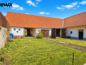 Prodej rodinného domu, Drhovle - Pamětice, 160 m2