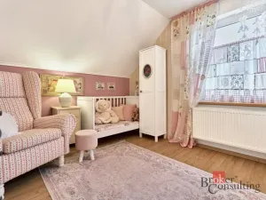 Prodej rodinného domu, Kolová, 180 m2