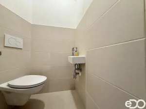 Pronájem bytu 3+kk, Praha, Granátová, 73 m2