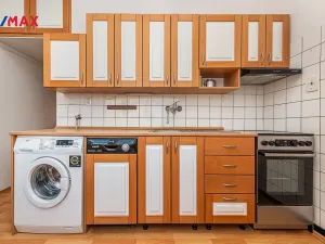 Prodej bytu 2+1, Praha - Letňany, Vítkovická, 51 m2