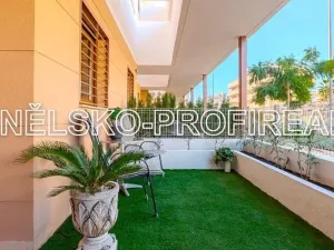 Prodej bytu 3+kk, Alicante, Španělsko, 69 m2