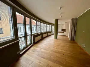 Prodej bytu 3+kk, Praha - Nové Město, Biskupský dvůr, 99 m2