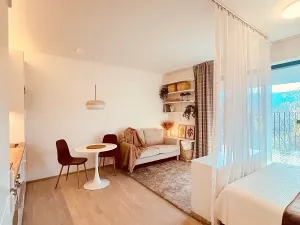 Pronájem bytu 1+kk, Praha - Modřany, Mezi vodami, 50 m2