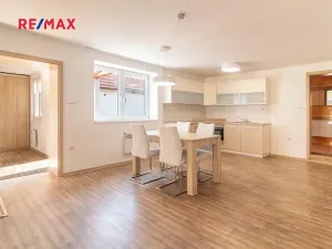 Prodej rodinného domu, Hlohovec, Lípová, 120 m2