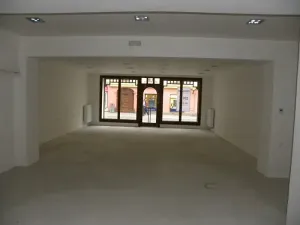 Pronájem obchodního prostoru, Jihlava, Benešova, 234 m2