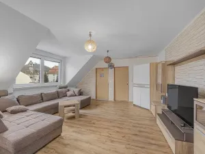 Prodej bytu 3+1, Teplice, U Hadích lázní, 73 m2