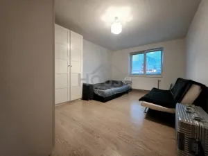 Pronájem bytu 2+kk, Praha - Horní Měcholupy, Boloňská, 65 m2