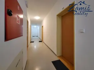 Pronájem bytu 2+kk, Kladno, Generála Selnera, 48 m2