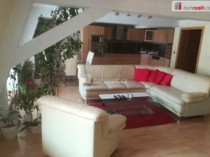 Prodej bytu 4+kk, Cheb, Růžový kopeček, 158 m2