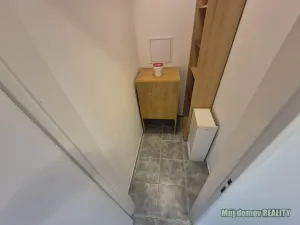 Pronájem bytu 2+1, Praha - Letňany, Zlonická, 48 m2