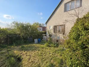 Prodej rodinného domu, Hluboš, 220 m2