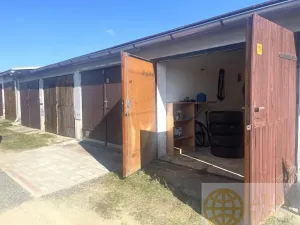 Prodej garáže, Sezimovo Ústí, 18 m2