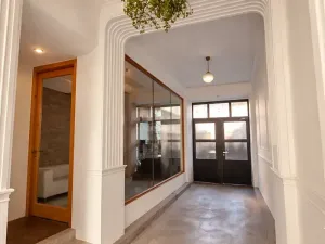 Pronájem bytu 1+kk, Praha - Holešovice, Na Maninách, 32 m2