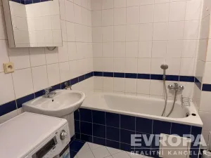 Pronájem bytu 1+kk, Liberec - Liberec VII-Horní Růžodol, Jeronýmova, 35 m2