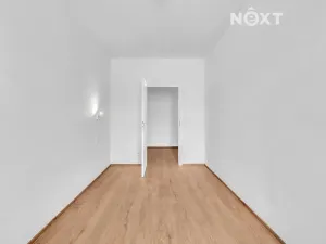 Prodej bytu 2+kk, Praha - Břevnov, Nad Kajetánkou, 45 m2