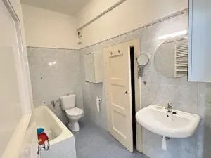 Pronájem bytu 2+1, Praha - Smíchov, U Mrázovky, 55 m2