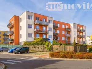 Prodej bytu 2+kk, Jesenice, Na Okruhu, 62 m2