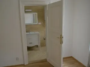 Pronájem bytu 3+1, Praha - Vinohrady, Vinohradská, 119 m2