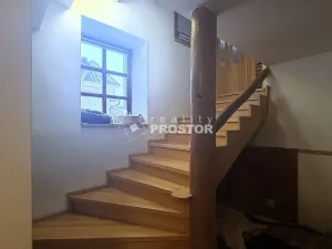 Prodej vícegeneračního domu, Ledčice, 149 m2