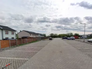 Prodej garážového stání, Chýně, Uherova, 13 m2