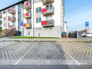 Pronájem bytu 2+kk, Chýně, Bolzanova, 52 m2