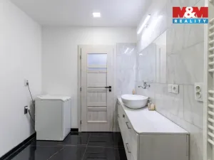 Prodej bytu 2+kk, Olomouc, Dolní náměstí, 51 m2