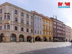 Prodej bytu 2+kk, Olomouc, Dolní náměstí, 51 m2