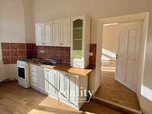 Pronájem bytu 2+1, Moravské Budějovice, nám. ČSA, 70 m2