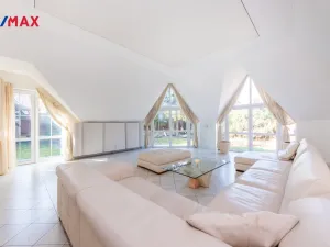 Prodej rodinného domu, Praha, U zahrádek, 433 m2