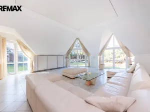 Prodej rodinného domu, Praha, U zahrádek, 433 m2