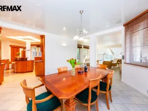 Prodej rodinného domu, Praha, U zahrádek, 433 m2