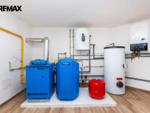 Prodej rodinného domu, Praha, U zahrádek, 433 m2
