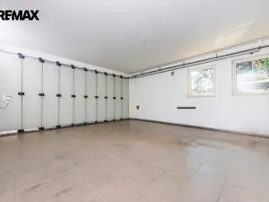 Prodej rodinného domu, Praha, U zahrádek, 433 m2