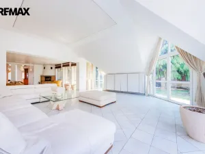 Prodej rodinného domu, Praha, U zahrádek, 433 m2