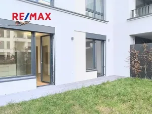 Pronájem bytu 2+kk, Praha - Nusle, Závišova, 46 m2