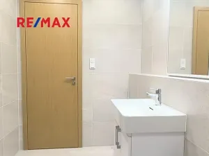 Pronájem bytu 2+kk, Praha - Nusle, Závišova, 46 m2