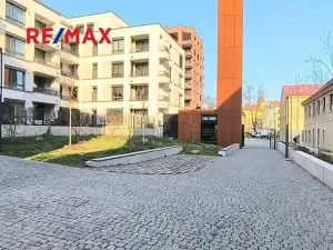 Pronájem bytu 2+kk, Praha - Nusle, Závišova, 46 m2