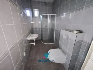 Prodej rodinného domu, Modlany, 150 m2