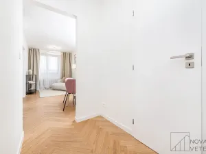 Prodej bytu 2+kk, Praha - Vršovice, Bulharská, 42 m2